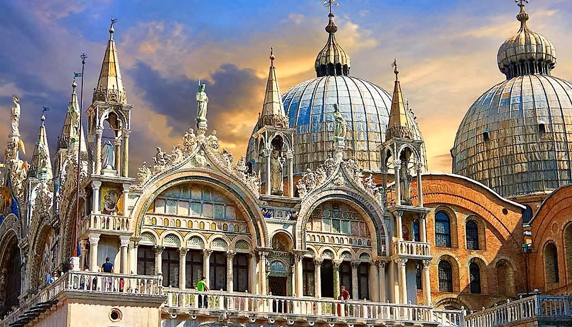5five5 St Mark's Basilica (Venice Italy)
